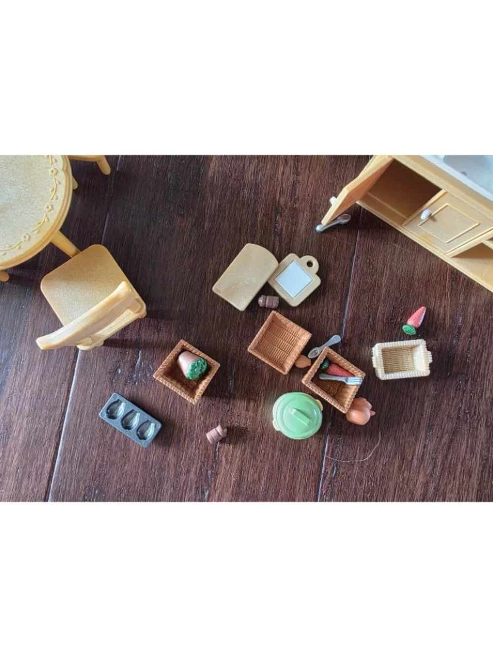 Calico Critters Family Furniture House Accessories Baby Lot Bunny Mouse Kitchen